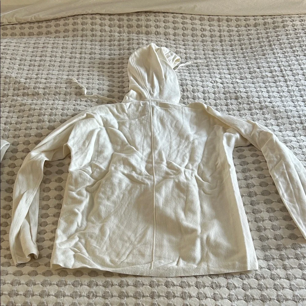 Banana Republic Cream Track Suit - Picture 5 of 10